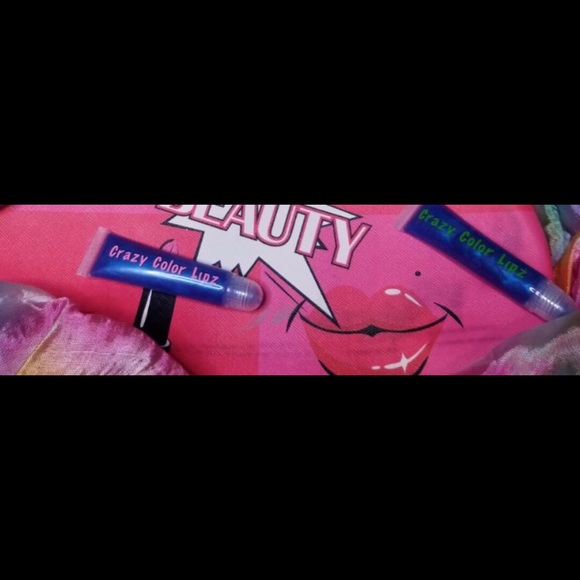 💙Wild Berry Blue lipgloss 💙 - Picture 2 of 2